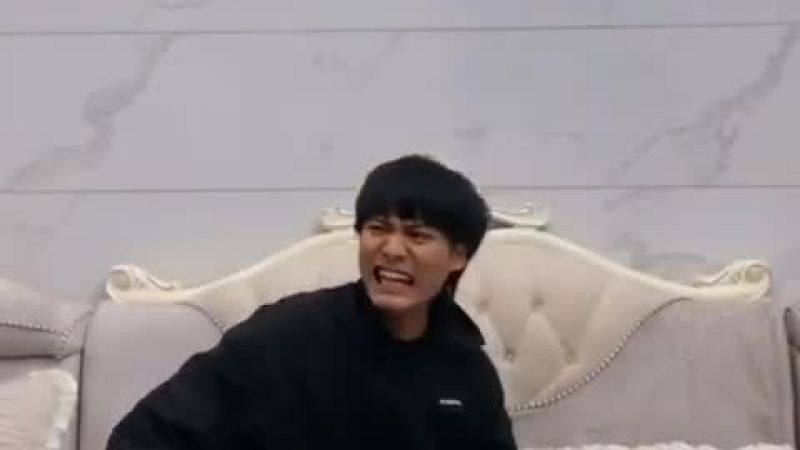 【抖音/TikTok】絕望，驚喜，無情~今天真是老爸和老弟的瘋狂週末